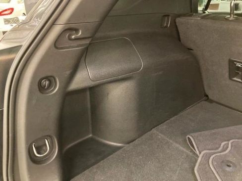 Used 2019 Chevrolet Equinox LT FWD image 40