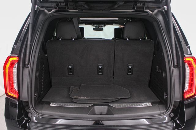 Used 2023 GMC Yukon Denali AWD/4WD image 12