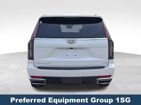 Used 2022 Cadillac Escalade Premium Luxury Platinum image 6