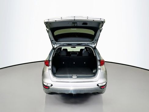 Used 2020 Kia Sportage LX image 25