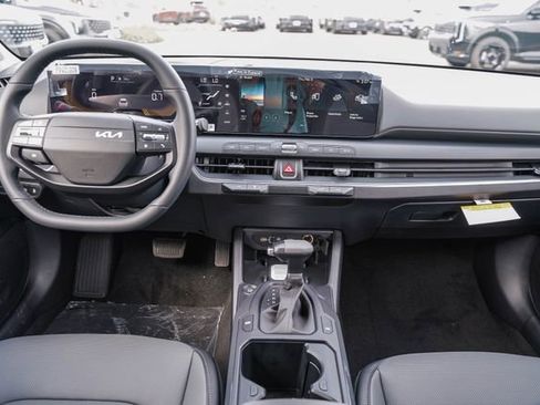 New 2026 Kia K4 EX FWD image 13