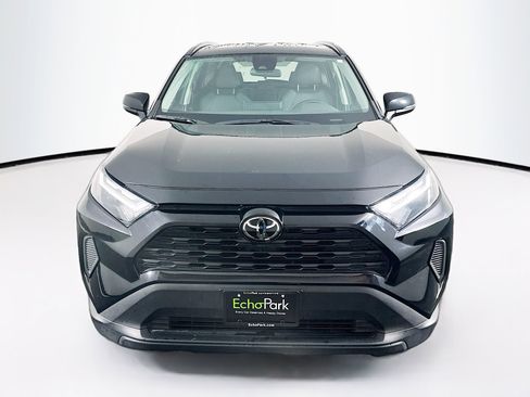 Used 2024 Toyota RAV4 XLE image 2