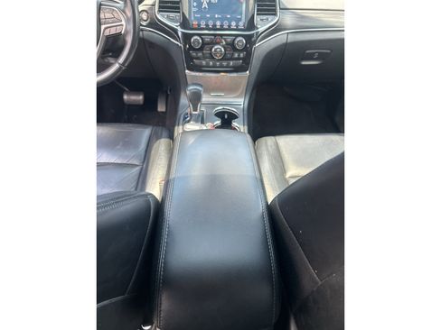 Used 2022 Jeep Grand Cherokee Limited AWD/4WD image 11