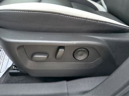 Used 2024 Buick Envision Sport Touring image 18