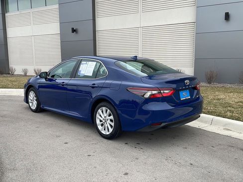 Used 2024 Toyota Camry LE image 5