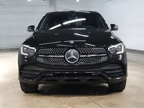 Used 2021 Mercedes-Benz GLC 300 4MATIC Coupe image 2