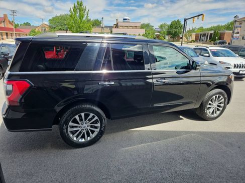Used 2018 Ford Expedition Limited w/ Equipment Group 301A AWD/4WD image 7