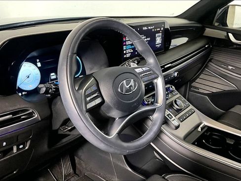 Used 2024 Hyundai Palisade Calligraphy FWD image 10