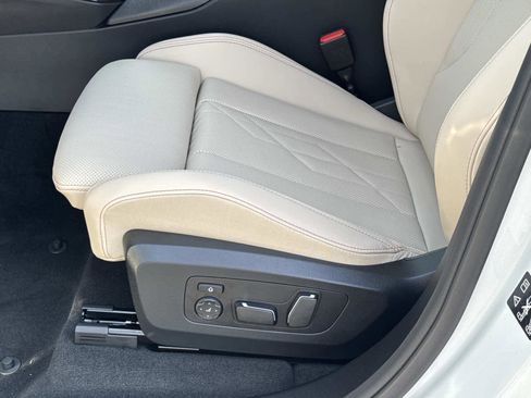 New 2026 BMW X3 xDrive30 w/ Premium Package image 21