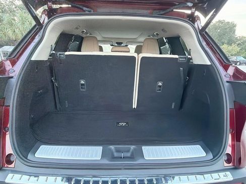 Used 2022 INFINITI QX60 Sensory w/ Cargo Package AWD/4WD image 12