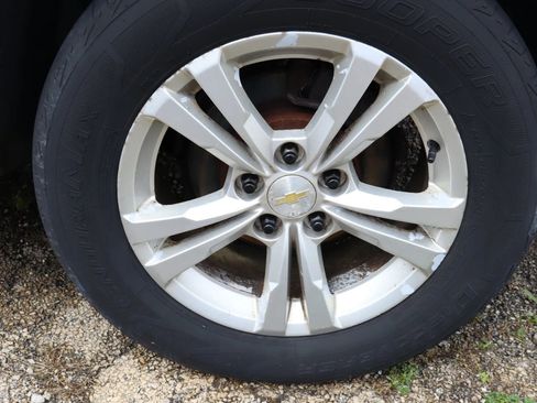 Used 2015 Chevrolet Equinox LT w/ Driver Convenience Package image 27