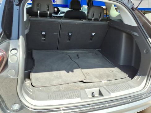 Used 2025 Chevrolet Trax LT FWD image 23