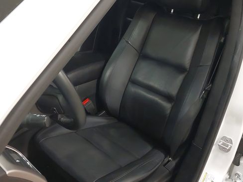 Used 2019 Jeep Grand Cherokee Limited image 22