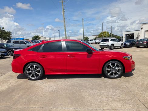 Certified 2025 Honda Civic Sport image 3