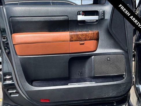 Used 2013 Toyota Tundra Limited w/ Memory Pkg image 20