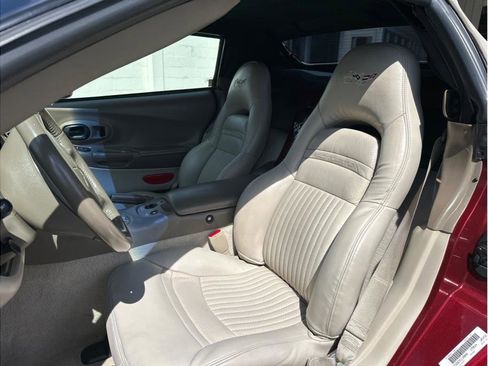 Used 2003 Chevrolet Corvette 50th Anniversary Edition w/ Preferred Equipment Group1 image 15