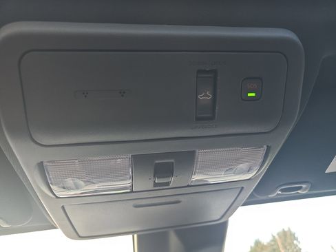 Used 2023 Nissan Frontier PRO-4X w/ Pro-4X Premium Package image 35