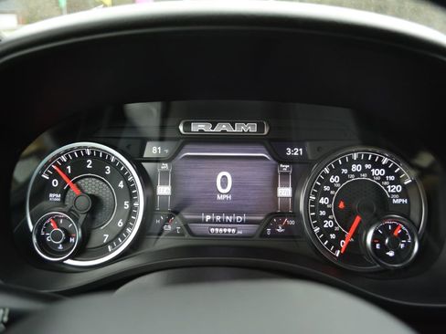 Used 2022 RAM 1500 Big Horn image 16