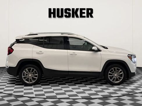 Certified 2024 GMC Terrain SLT AWD/4WD image 24