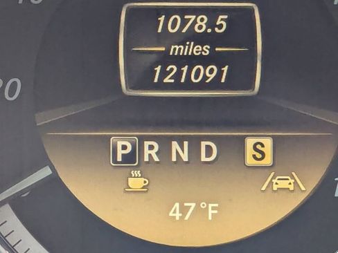 Used 2012 Mercedes-Benz E 550 Coupe image 10