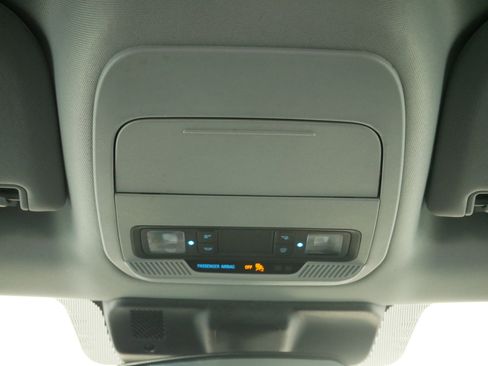 Certified 2022 Ford F150 XLT w/ XTR Package image 22