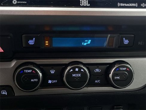 Used 2023 Toyota Tacoma Limited image 20
