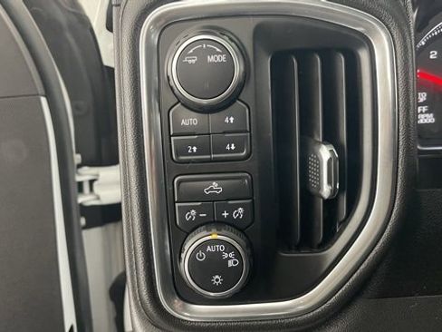 Used 2020 Chevrolet Silverado 1500 LT w/ All-Star Edition image 36