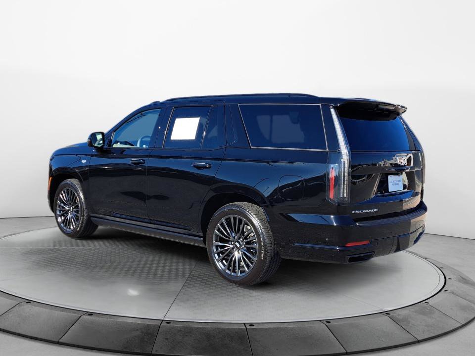 Certified 2025 Cadillac Escalade Sport Platinum w/ LPO, Floor Liner Package AWD/4WD image 5