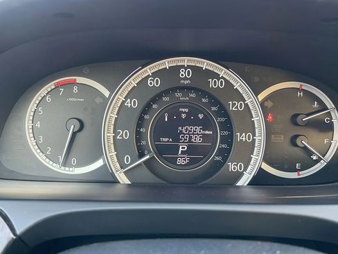 Used 2015 Honda Accord EX-L image 18