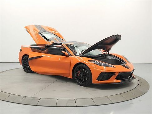 Used 2024 Chevrolet Corvette Stingray w/ Z51 Performance Package image 9