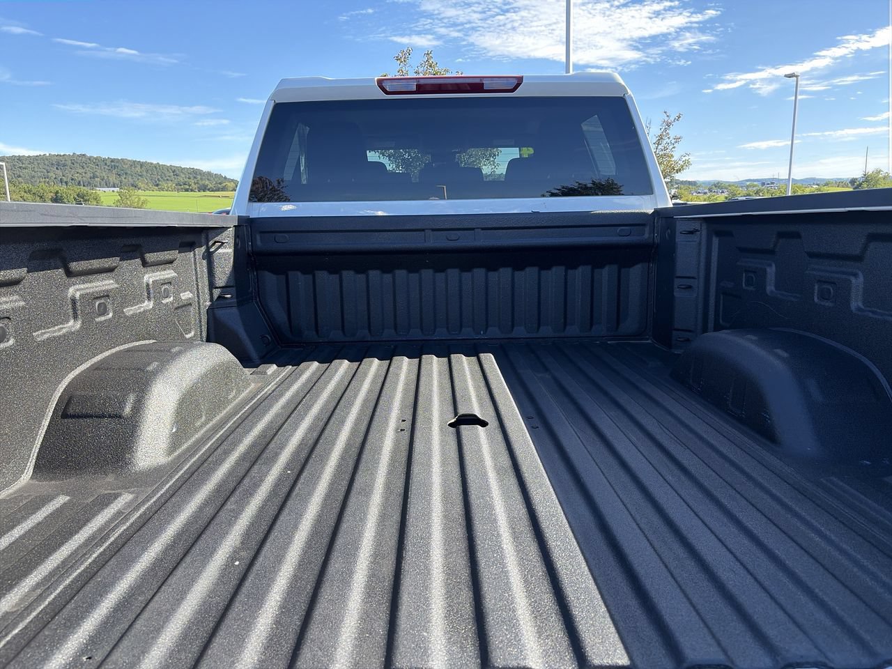 Used 2024 Chevrolet Silverado 2500 Custom w/ Custom Convenience Package AWD/4WD image 9