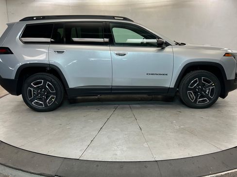New 2026 Jeep Cherokee Limited AWD/4WD image 6