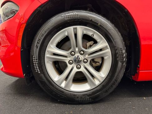 Used 2023 Dodge Charger SXT image 12