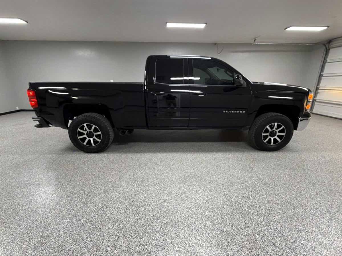 Used 2015 Chevrolet Silverado 1500 LT w/ All Star Edition RWD image 2