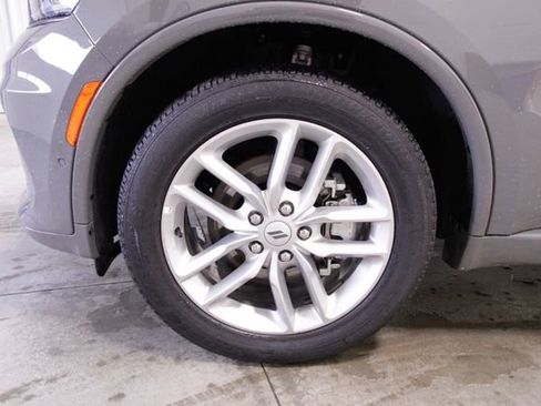Used 2025 Dodge Durango GT image 10