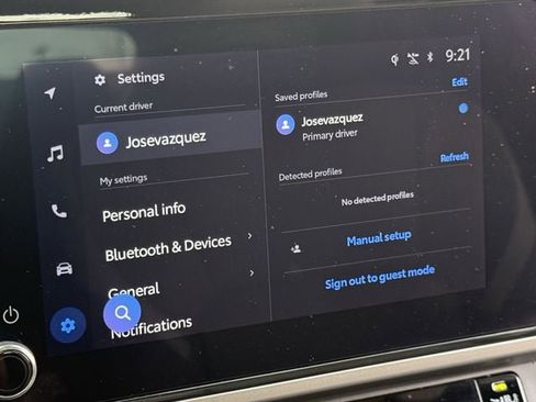 Used 2025 Toyota Camry LE image 19