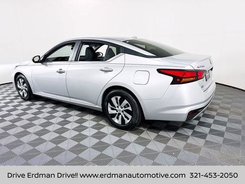 Certified 2025 Nissan Altima 2.5 S image 21