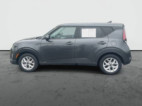 Used 2024 Kia Soul LX w/ Option Group 015 FWD image 5