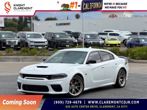 Used 2023 Dodge Charger Scat Pack RWD image 1