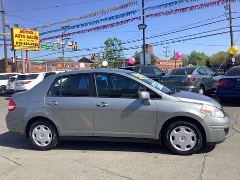 Used 2009 Nissan Versa 1.8 S w/ PWR Pkg image 7