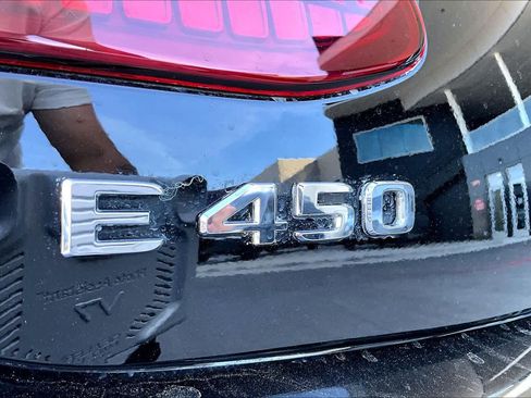 Used 2023 Mercedes-Benz E 450 Cabriolet image 9