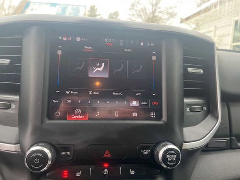 Used 2022 RAM 1500 Big Horn image 10