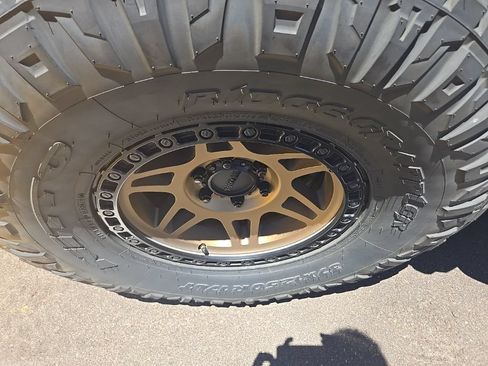 Used 2022 Ford F150 Raptor w/ Equipment Group 801A High AWD/4WD image 8