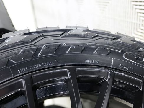 Used 2026 GMC Yukon Denali Ultimate image 55