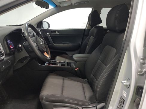 Used 2019 Kia Sportage LX image 17