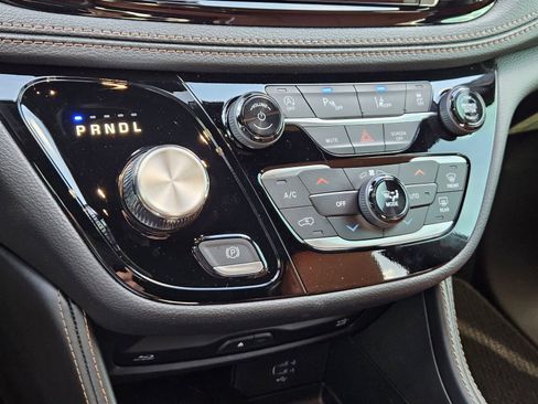 New 2026 Chrysler Pacifica Pinnacle image 20