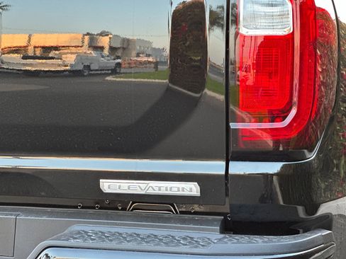 New 2026 GMC Canyon Elevation image 26