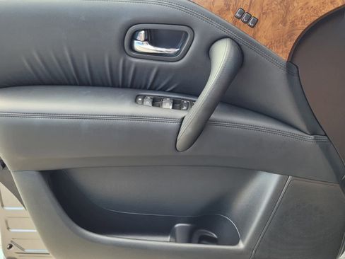 Used 2024 Nissan Armada SL w/ Cargo Package image 17