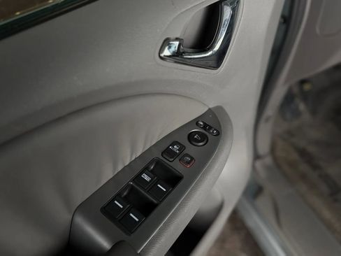 Used 2010 Honda Odyssey EX-L image 25