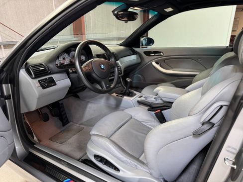 Used 2005 BMW M3 Coupe RWD image 2